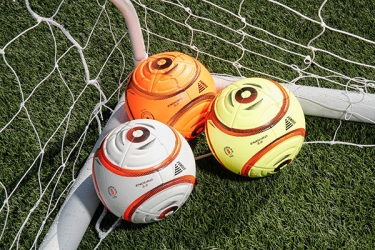 Size 4 Footballs thumbnail